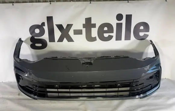 Volkswagen Golf VIII Front bumper 5H0807221G 755D302349 4H0807227