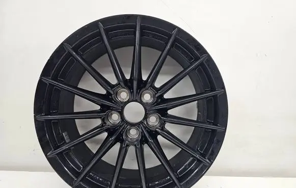 Toyota Yaris R18 alloy rim 