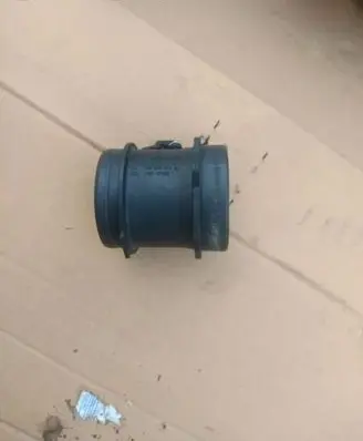 Audi A4 S4 B8 8K Mass air flow meter 059906461S