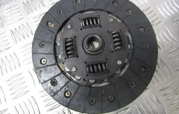 Audi 80 90 B2 Clutch pressure plate cld141019a