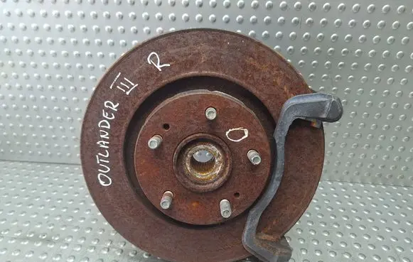 Mitsubishi Outlander Front wheel hub spindle knuckle