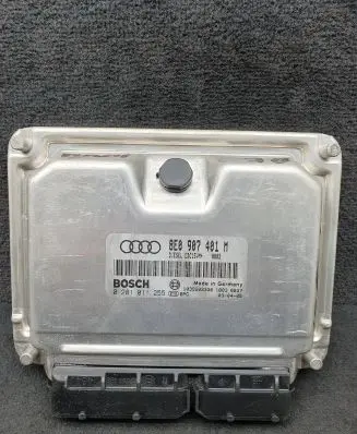 Audi A6 S6 C5 4B Engine control unit/module 8E0907401M 0281011255