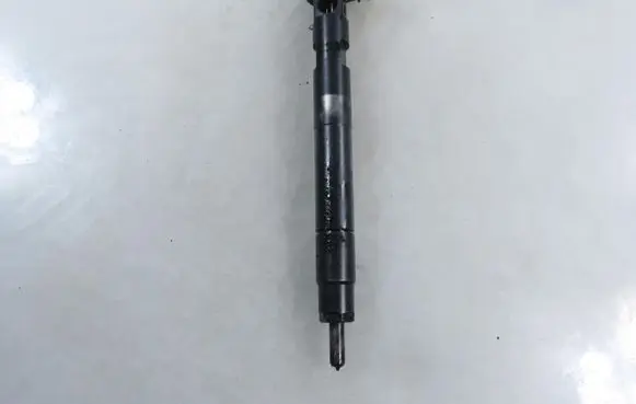 Chevrolet Cruze Fuel injector 28264952 25183185