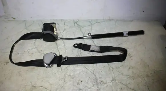 Seat Alhambra (Mk1) Front seatbelt 7M3857705