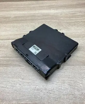 Toyota Yaris Comfort/convenience module 899810D140 MB2850003332