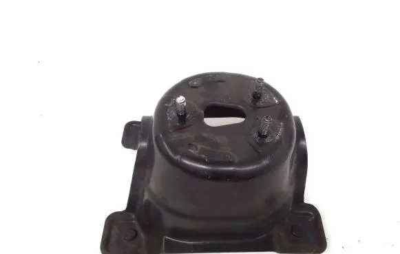 Honda CR-V Spare wheel mounting bracket 