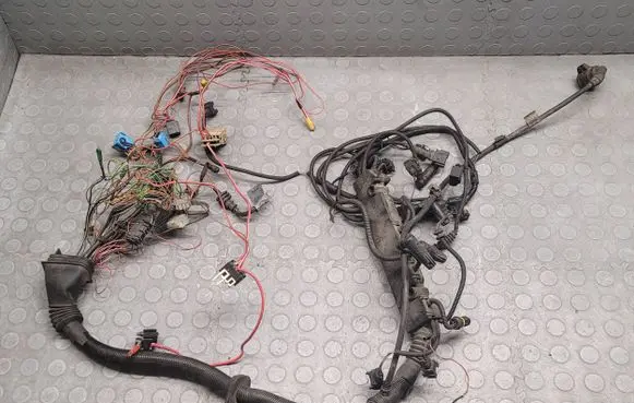 Engine installation wiring loom