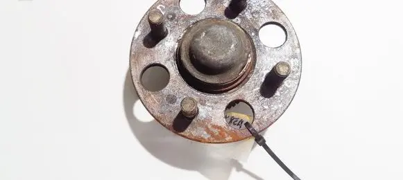 Honda Civic Rear wheel hub