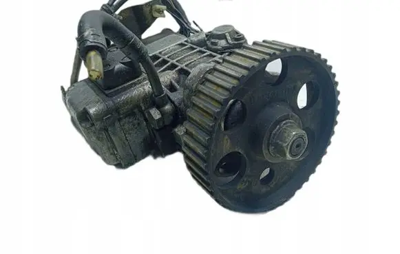 Volkswagen Polo III 6N 6N2 6NF Fuel injection high pressure pump 028130082H