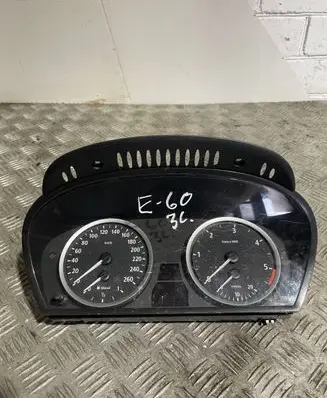 BMW 5 E60 E61 Speedometer (instrument cluster) 6958600 110080213