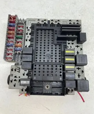 Volvo V70 Fuse box set 8645729 000001970551 02W233