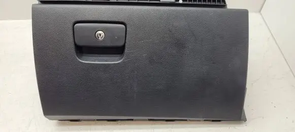 Dodge Durango Glove box set P01531049BL
