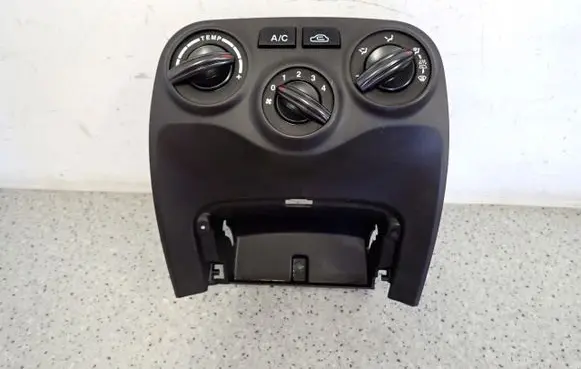 KIA Rio Other switches/knobs/shifts 84740-1G800