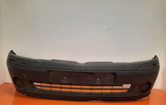 Nissan Kubistar Front bumper 8200186284