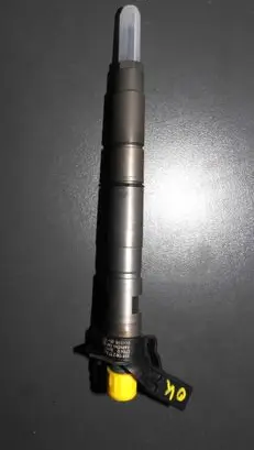 Audi A6 S6 C6 4F Fuel injector 0445115054