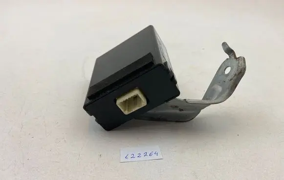 Toyota Prius+ (ZVW40) Other control units/modules 8657247030 1101007151