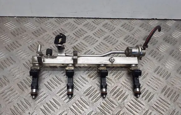 Fuel injectors set
