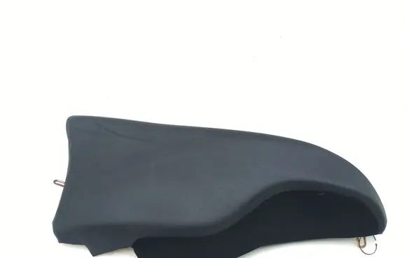 Mercedes-Benz C W203 Rear seat side top trim A2039202203 00009D52