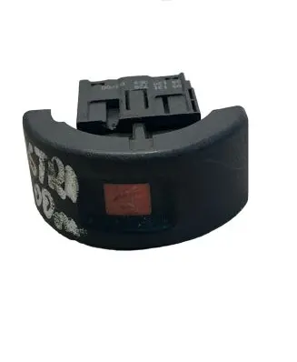 Opel Astra G Hazard light switch 09131728