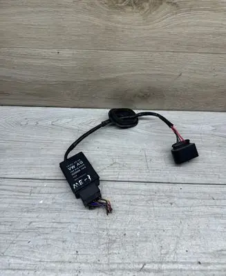 Volkswagen PASSAT B6 Fuel injection pump control unit/module 1K0906093G 13240808