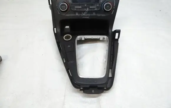 Ford Focus Climate control unit F1ET-18C612-AE
