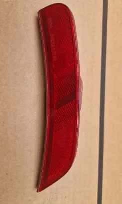 Chrysler Pacifica Rear tail light reflector 68229424AA