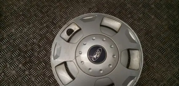 Ford Transit R15 wheel hub/cap/trim 67261A0 CJVYA 6C111130BC