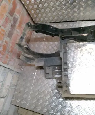 Seat Alhambra (Mk1) Radiator support slam panel