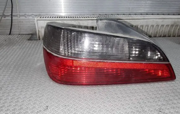 Peugeot 406 Rear/tail lights 2255