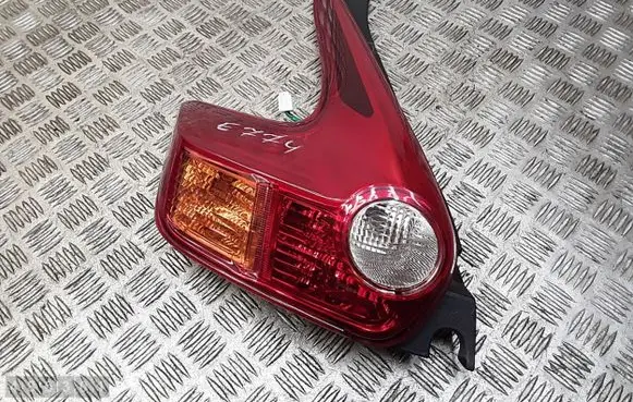 Nissan Juke I F15 Rear/tail lights ichikohvaleot003