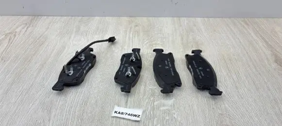 Maserati Levante Brake pads (front) 673011564