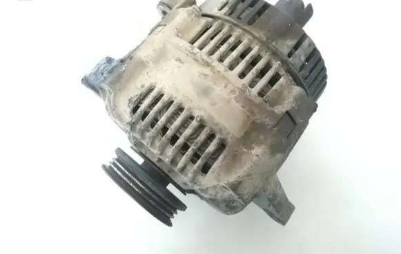 Renault Megane I Generator/alternator 7700871033