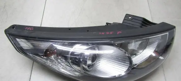 Hyundai ix35 Headlight/headlamp