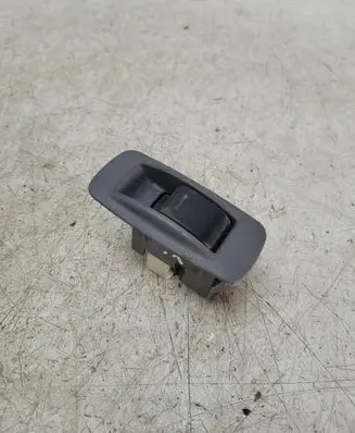 Toyota RAV 4 (XA20) Electric window control switch