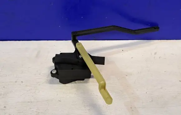 A/C air flow flap actuator/motor