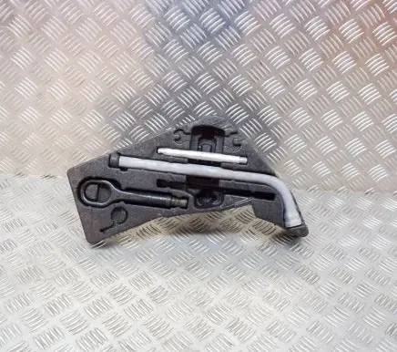 Audi Q7 4L Other trunk/boot trim element 1T0805615A 4L0012113C