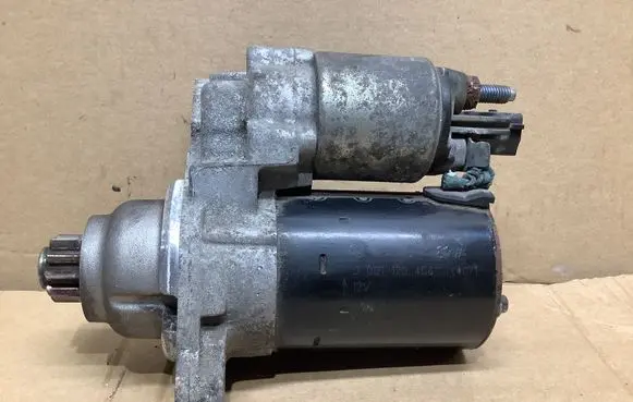 Skoda Fabia Mk1 (6Y) Starter motor 02T911023R 001120406