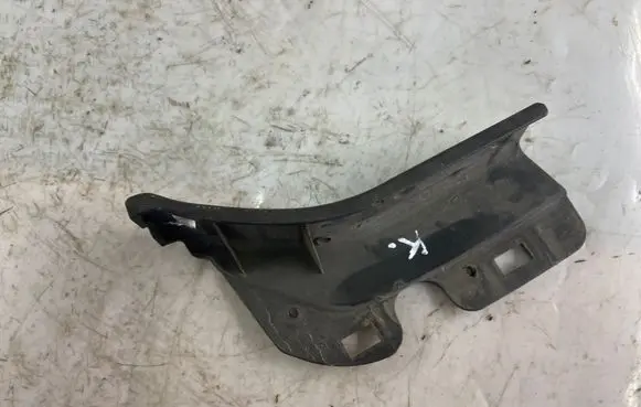 Peugeot 4007 Tailgate trim 5817a047