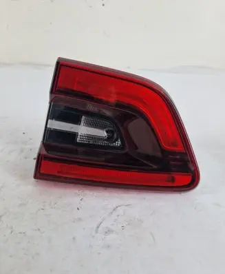 Renault Kadjar Tailgate rear/tail lights 90061333
