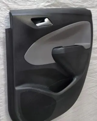 Opel Crossland X Rear door card panel trim 1736194X