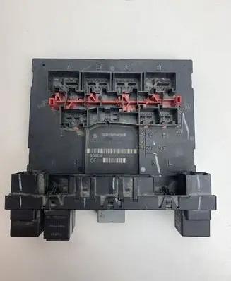 Volkswagen PASSAT B6 Comfort/convenience module 3C8937049D