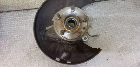 Opel Insignia A Front wheel hub spindle knuckle 