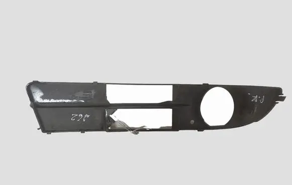 BMW 5 E60 E61 Front fog light trim/grill 51117049243 11460915