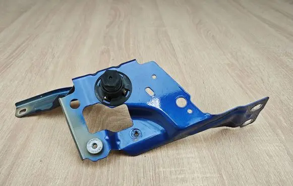 BMW 4 G22 G23 G24 G26 Fender mounting bracket 8739318