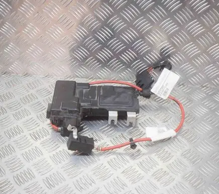 Volvo XC60 Current control relay 31327712 31337183