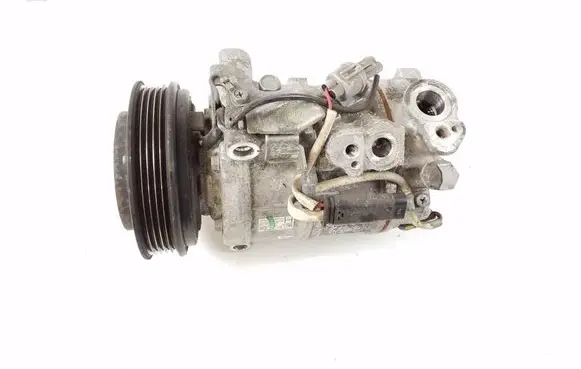 Infiniti Q30 Air conditioning (A/C) compressor (pump) 926005DB1A