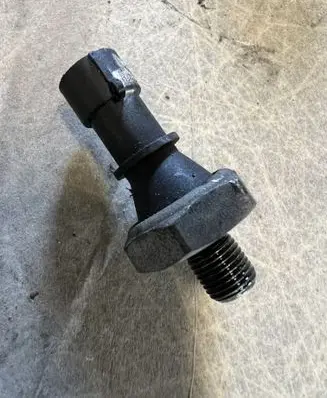 Jeep Grand Cherokee Oil pressure sensor 03055BAR