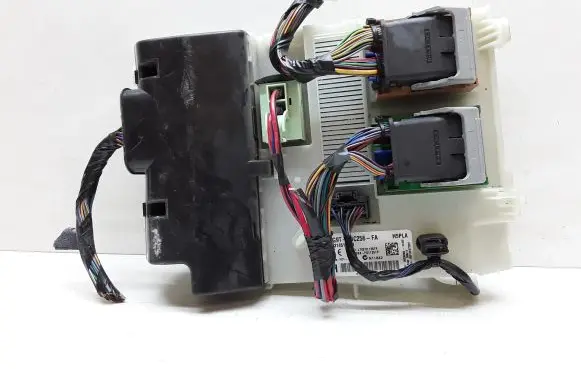 Volvo V60 Fuse module 31314511AB CG9T14C256FA