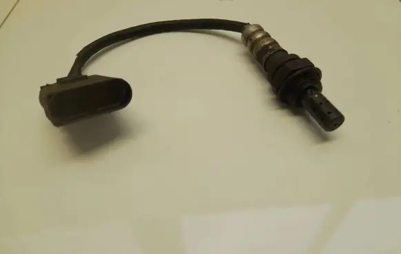 Volkswagen Polo IV 9N3 Lambda probe sensor 03c906262