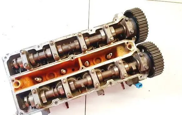 Ford Fusion Engine head 1n1g6090c2d 1n1g-6090-c2d